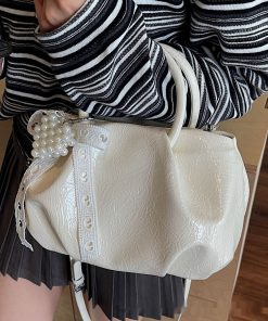 140a9531-365a-44e6-9a37-679430e7f352_fine Portable Solid-Color Cloud-Style Fashion Handbag