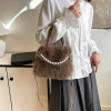 7 Women's Versatile and Stylish Plush Handbag